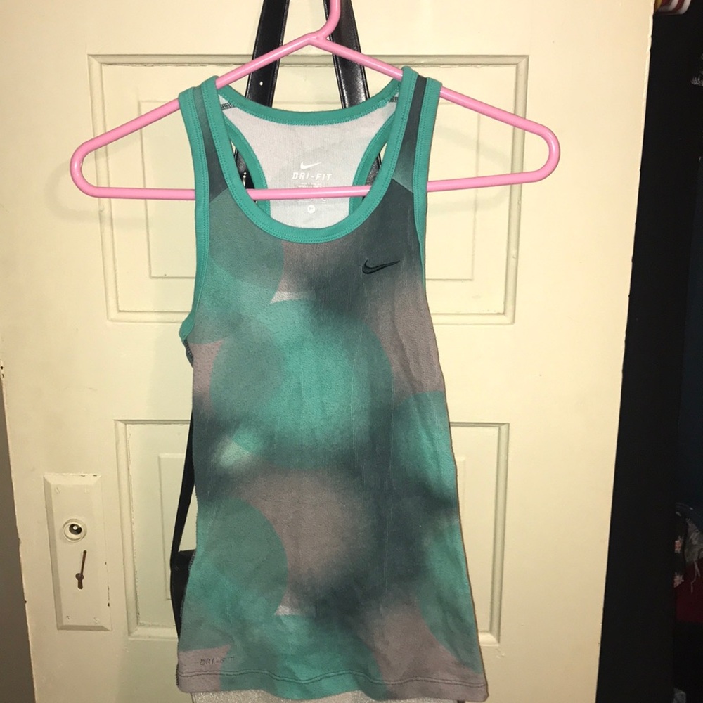 nike dri-fit tank